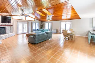 215 Moonlight Bay Dr, Panama City Beach, FL 32407 - Photo 13