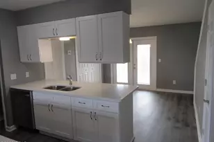 134 Parker Village Cir, Panama City, FL 32404 - Photo 7