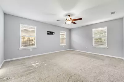 7312 Port Place Street, Southport, FL 32409 - Photo 9