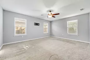 7312 Port Pl St, Southport, FL 32409 - Photo 9