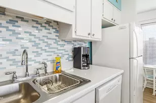 6829 Thomas Dr, Panama City, FL 32408 - Photo 9