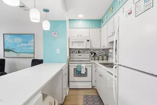 6829 Thomas Dr, Panama City, FL 32408 - Photo 7