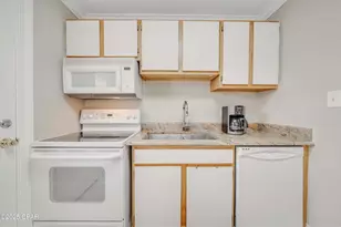 2100 W Beach Dr, Panama City, FL 32401 - Photo 11