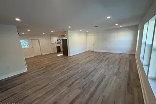 25 W Cooper Dr, Panama City, FL 32404 - Photo 7