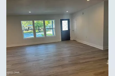 25 W Cooper Drive, Panama City, FL 32404 - Photo 9