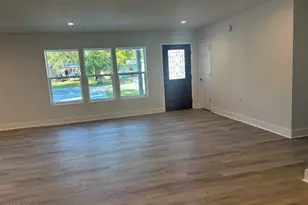 25 W Cooper Dr, Panama City, FL 32404 - Photo 9