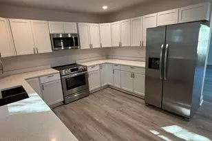 25 W Cooper Dr, Panama City, FL 32404 - Photo 3