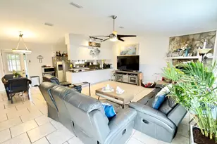 3910 Becora Ct, Panama City, FL 32405 - Photo 11