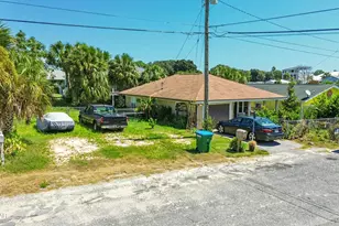 19980 1st Ave, Panama City Beach, FL 32413 - Photo 3