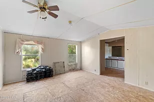 1697 Clayton Rd, Chipley, FL 32428 - Photo 43