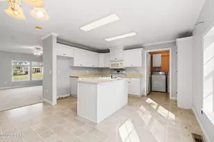 1697 Clayton Rd, Chipley, FL 32428 - Photo 11