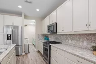 8725 Coral Reef Wy, Panama City Beach, FL 32413 - Photo 11