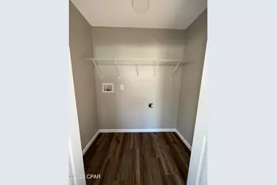 6630 Grande Oak Loop, Grand Ridge, FL 32442 - Photo 11