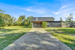 537 N 11th St, Panama City, FL 32404 - Photo 49