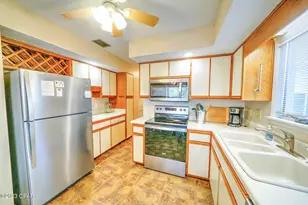 209 Squid Ln, Panama City Beach, FL 32408 - Photo 11