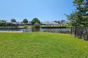 2103 Coral Dr, Lynn Haven, FL 32444 - Photo 45