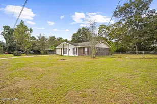 2321 Idlewood Dr, Bonifay, FL 32425 - Photo 31