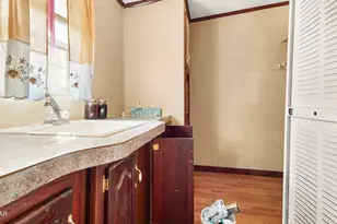 696 Smokehouse Lake Rd, Ponce de Leon, FL 32455 - Photo 17