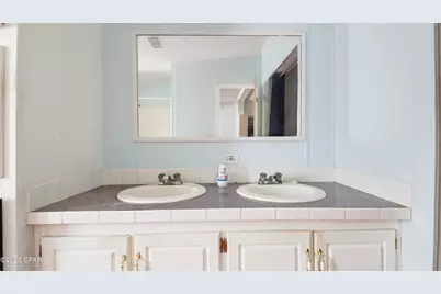 696 Smokehouse Lake Road, Ponce de Leon, FL 32455 - Photo 9