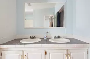 696 Smokehouse Lake Rd, Ponce de Leon, FL 32455 - Photo 9