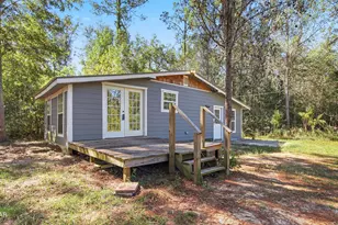 905 Joshua Dr, Chipley, FL 32428 - Photo 1