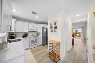 114 Malaga Pl, Panama City Beach, FL 32413 - Photo 13