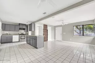 21 3rd Ct, Panama City, FL 32404 - Photo 5