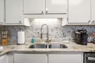 17462 Front Beach Rd, Panama City Beach, FL 32413 - Photo 15