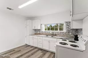 213 S Berthe Ave, Panama City, FL 32404 - Photo 17