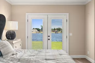 2446 Pretty Bayou Blvd, Panama City, FL 32405 - Photo 33