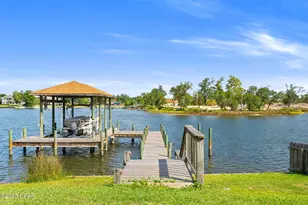 2446 Pretty Bayou Blvd, Panama City, FL 32405 - Photo 43