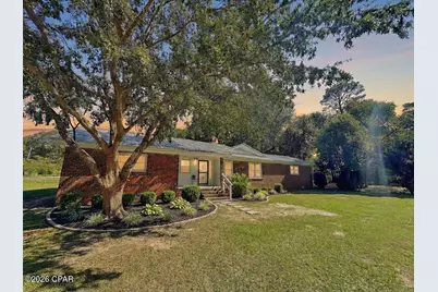 5332 Ceiley Street, Graceville, FL 32440 - Photo 1