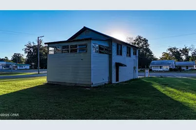 5424 10th Street, Malone, FL 32445 - Photo 7