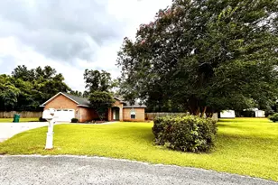 3425 Maplewood Ct, Marianna, FL 32446 - Photo 35