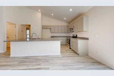 4210 Auburndale Drive, Chipley, FL 32428 - Photo 17