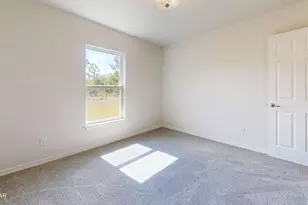 4210 Auburndale Dr, Chipley, FL 32428 - Photo 11