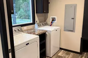 120 Woodmere Dr, Wewahitchka, FL 32465 - Photo 13