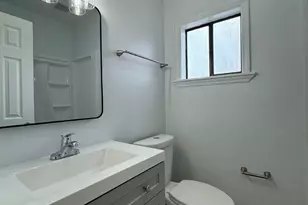 422 Magnolia Ave, Panama City, FL 32401 - Photo 5