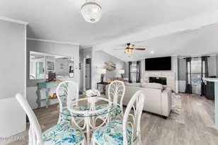 688 Malaga Pl, Panama City Beach, FL 32413 - Photo 5