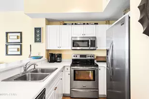 17757 Front Beach Rd, Panama City Beach, FL 32413 - Photo 15