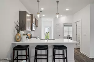 5870 Tyndall Pl, Panama City, FL 32404 - Photo 9