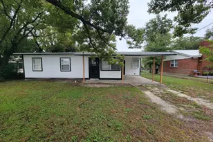 1710 Chestnut Ave, Panama City, FL 32405 - Photo 1