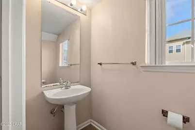 406 Baldwin Rowe Circle #406, Panama City, FL 32405 - Photo 17
