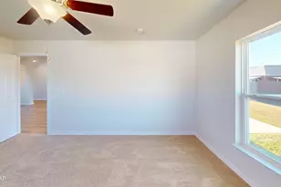 2216 Chase St, Chipley, FL 32428 - Photo 9