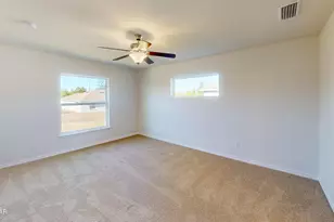 2216 Chase St, Chipley, FL 32428 - Photo 7