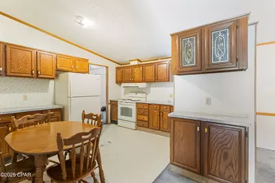 20431 Teaka Lane, Fountain, FL 32438 - Photo 5