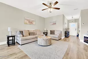 298 Hugh Thomas Dr, Panama City, FL 32404 - Photo 5