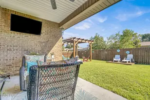 298 Hugh Thomas Dr, Panama City, FL 32404 - Photo 33