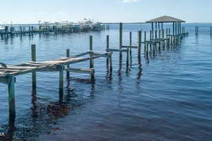 2100 W Beach Dr, Panama City, FL 32401 - Photo 33