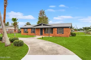 1304 Delaware Ave, Lynn Haven, FL 32444 - Photo 3